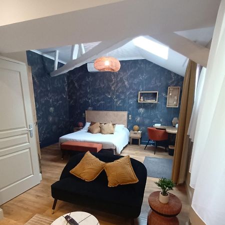 Logis Hotel La Breche - Restaurant Berthelot Amboise Kültér fotó