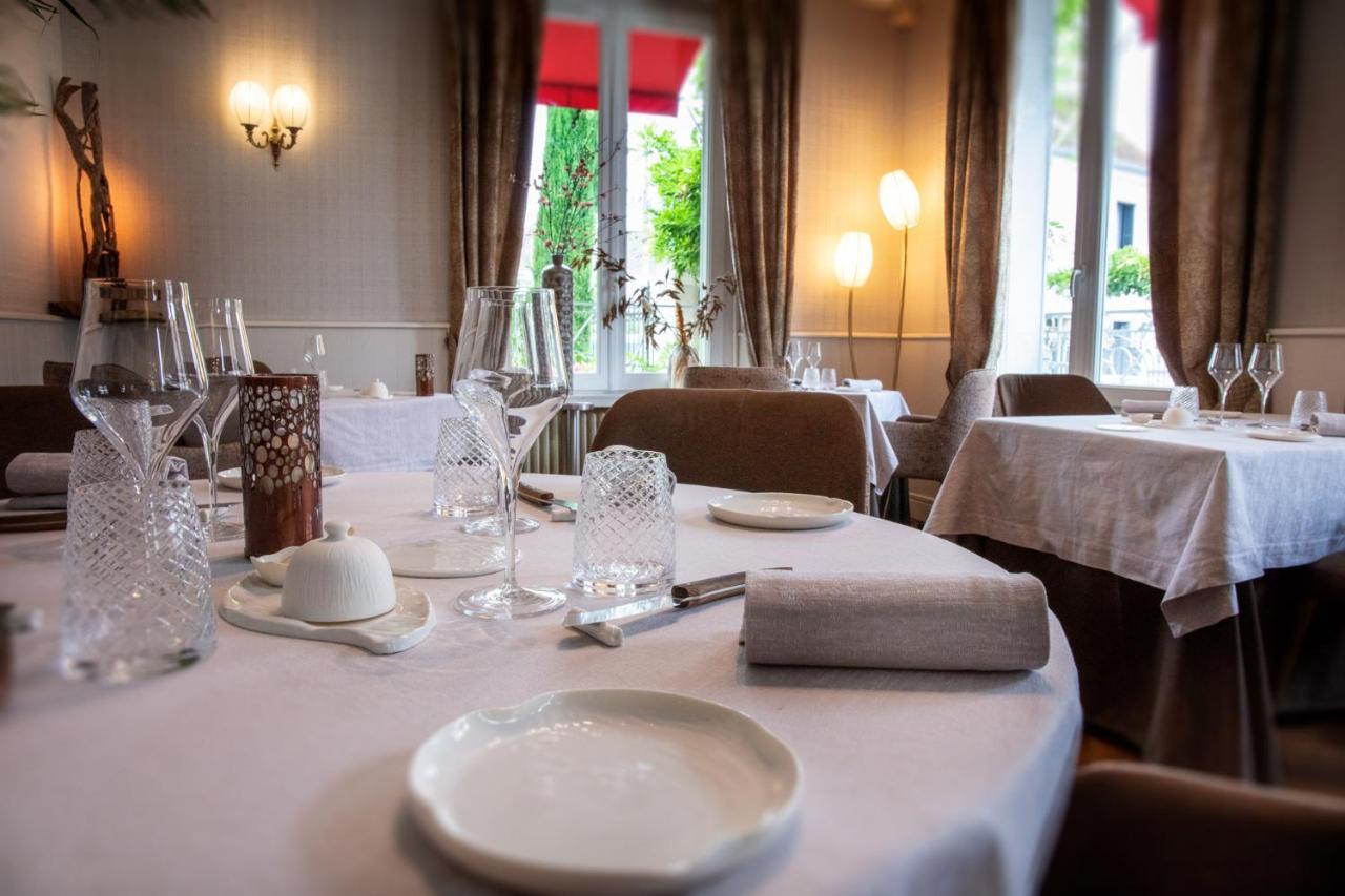 Logis Hotel La Breche - Restaurant Berthelot Amboise Kültér fotó