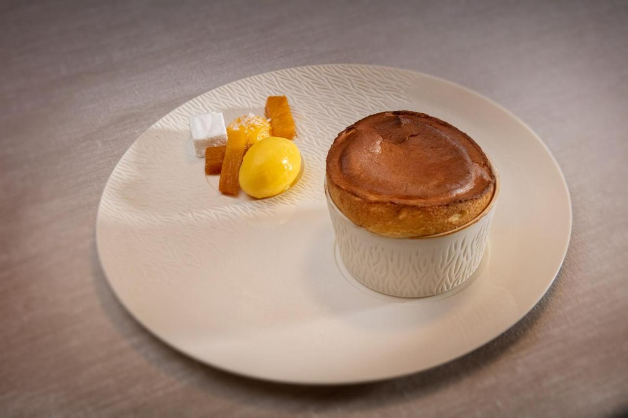 Logis Hotel La Breche - Restaurant Berthelot Amboise Kültér fotó