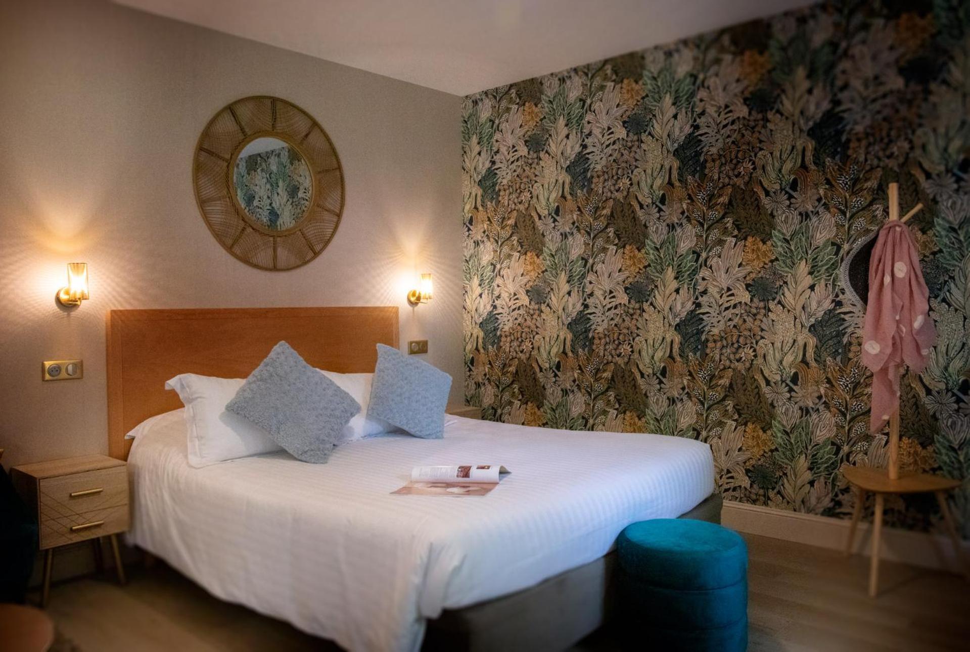 Logis Hotel La Breche - Restaurant Berthelot Amboise Kültér fotó