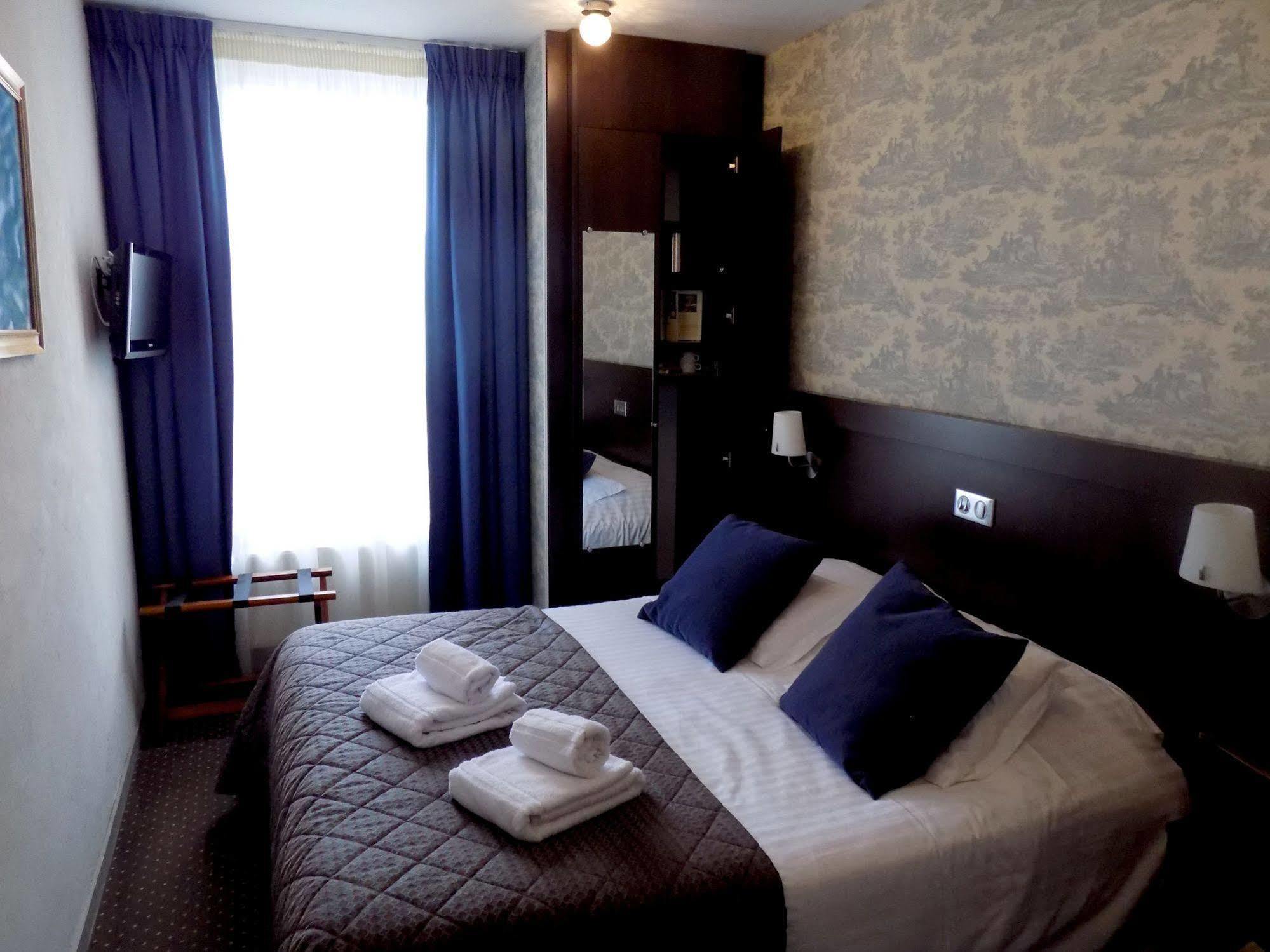 Logis Hotel La Breche - Restaurant Berthelot Amboise Kültér fotó
